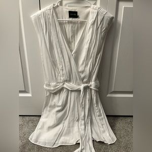 DO+BE Large White Romper